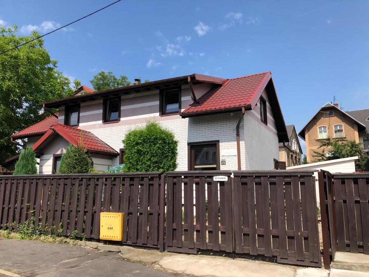 Apartament 4 Plus 1 W Karkonoszach เยเลเนียกูรา ภายนอก รูปภาพ